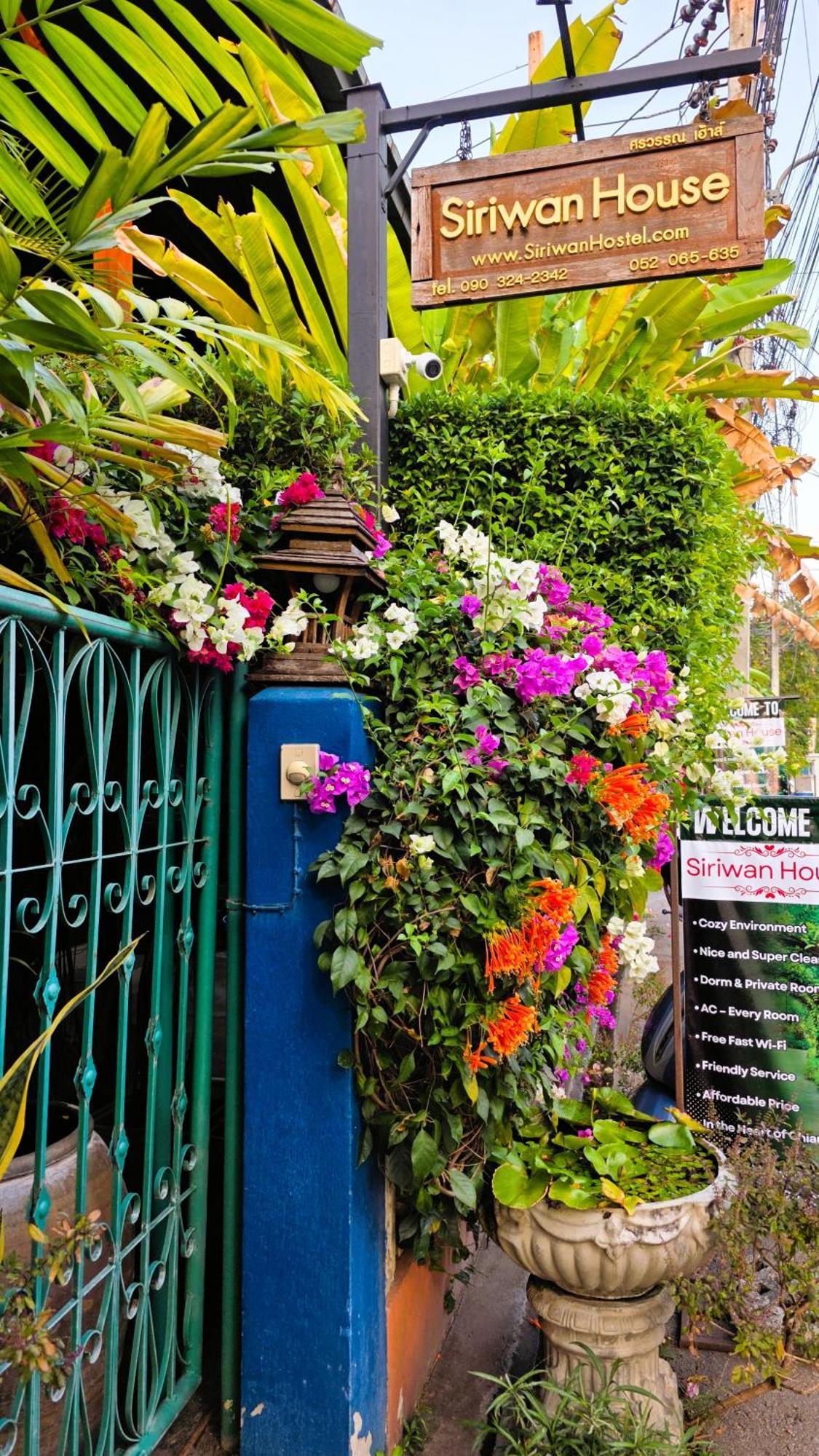 Siriwan Hostel Chiang Mai Exterior foto